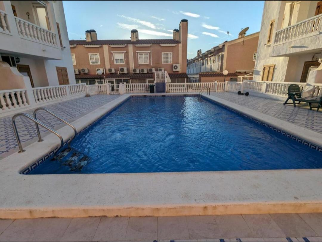 Brisa Marina Apartment ซานตาโปลา ภายนอก รูปภาพ
